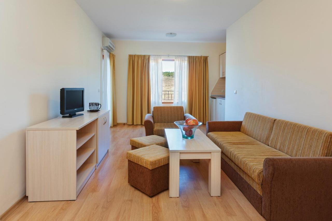 Serena Residence Aparthotel Szozopol Kültér fotó