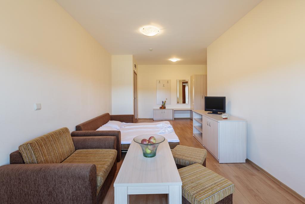 Serena Residence Aparthotel Szozopol Szoba fotó