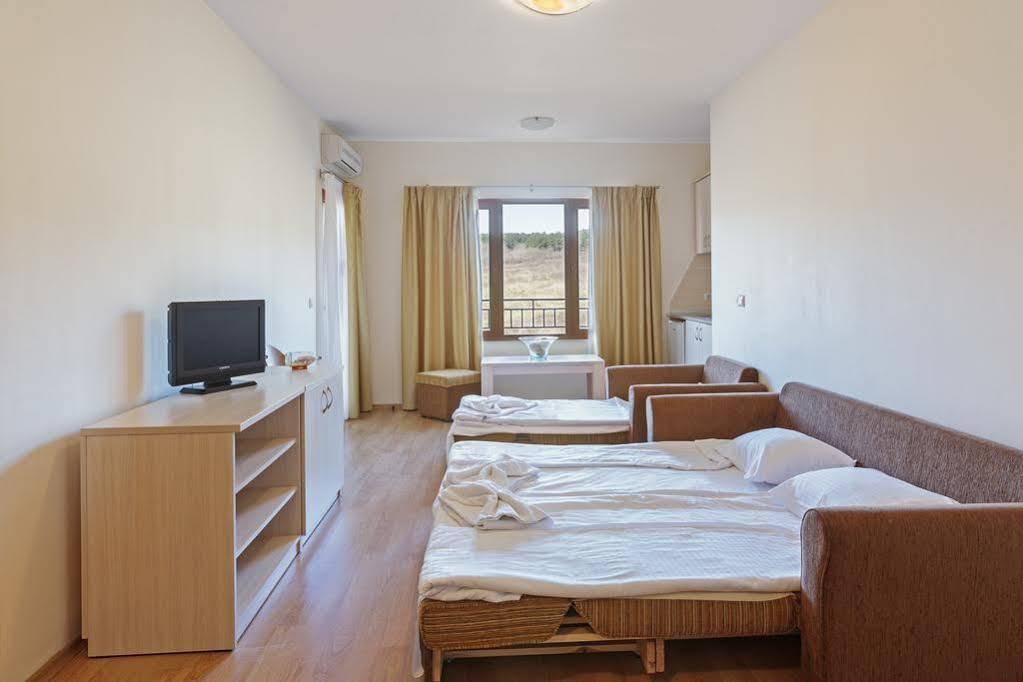 Serena Residence Aparthotel Szozopol Kültér fotó
