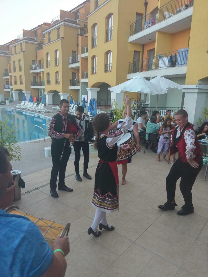 Serena Residence Aparthotel Szozopol Kültér fotó